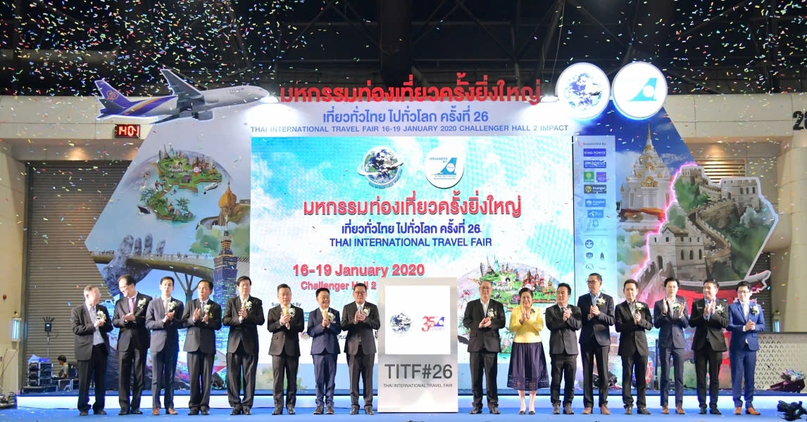 Two Vietnamese airlines attend Thailand International Travel Fair 2025